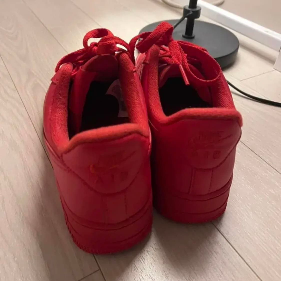 나이키 트리플레드 240 상품이미지2