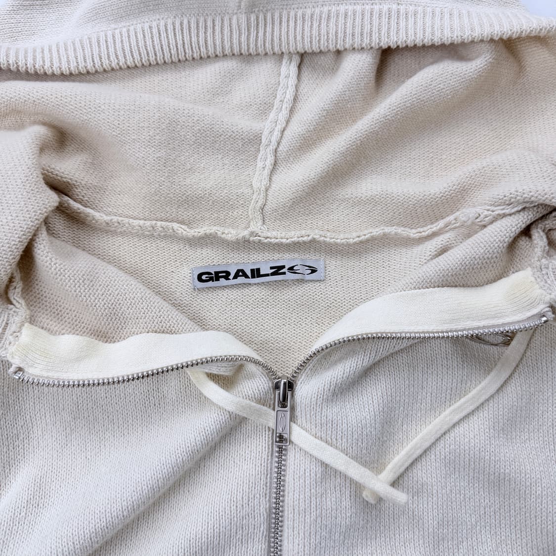 그레일즈 오발 니트집업 상품이미지3