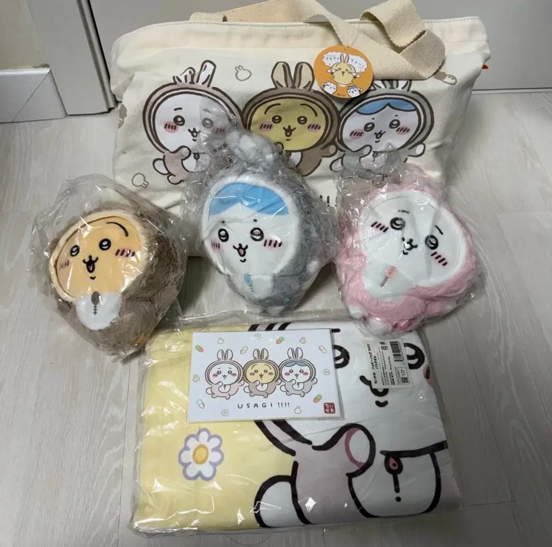 2023 먼작귀(치이카와) 해피백 가방+누이3종+담요+엽서 상품이미지1