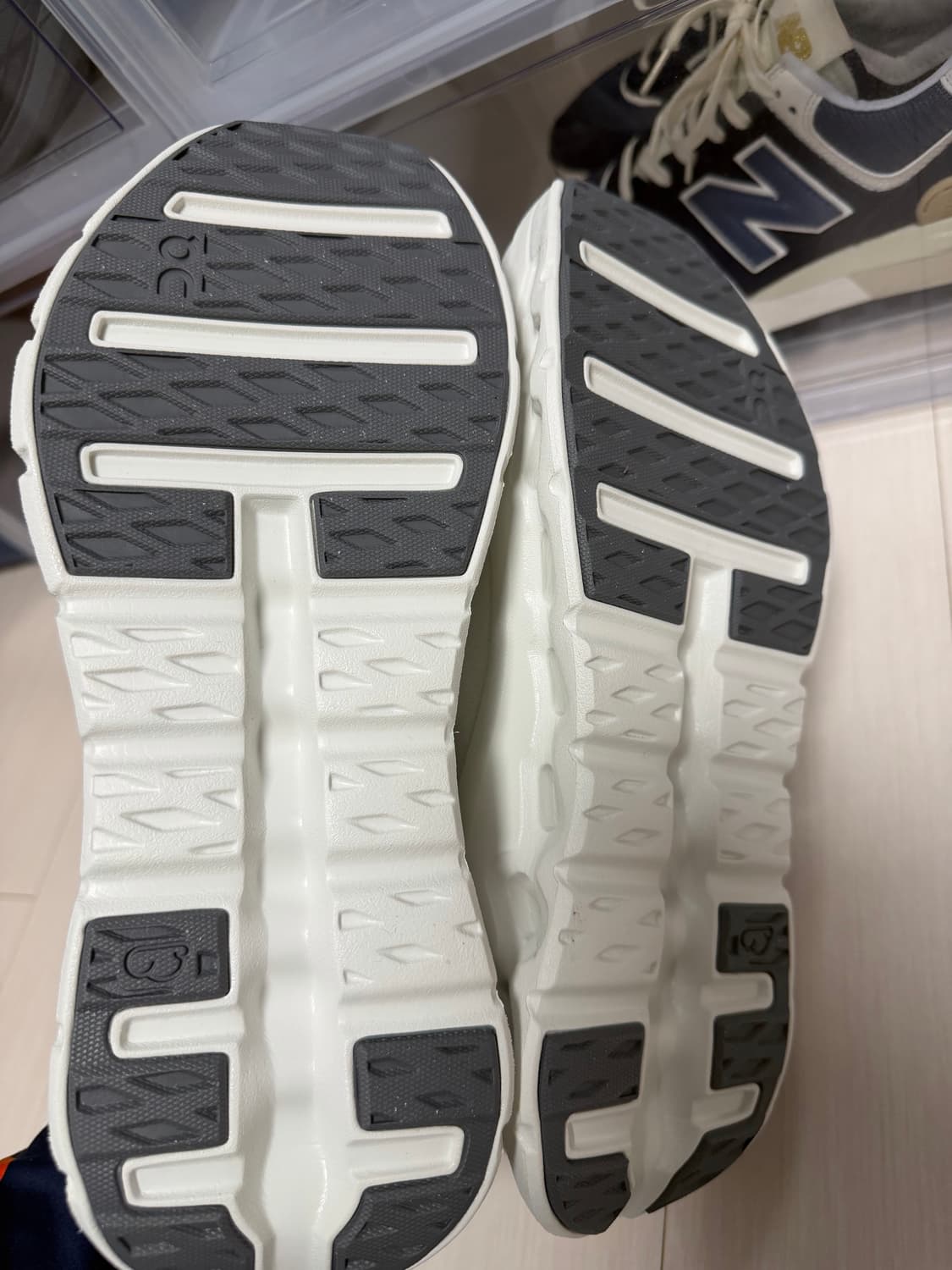 [260] 온러닝 클라우드 틸트 아이스 새제품 상품이미지3