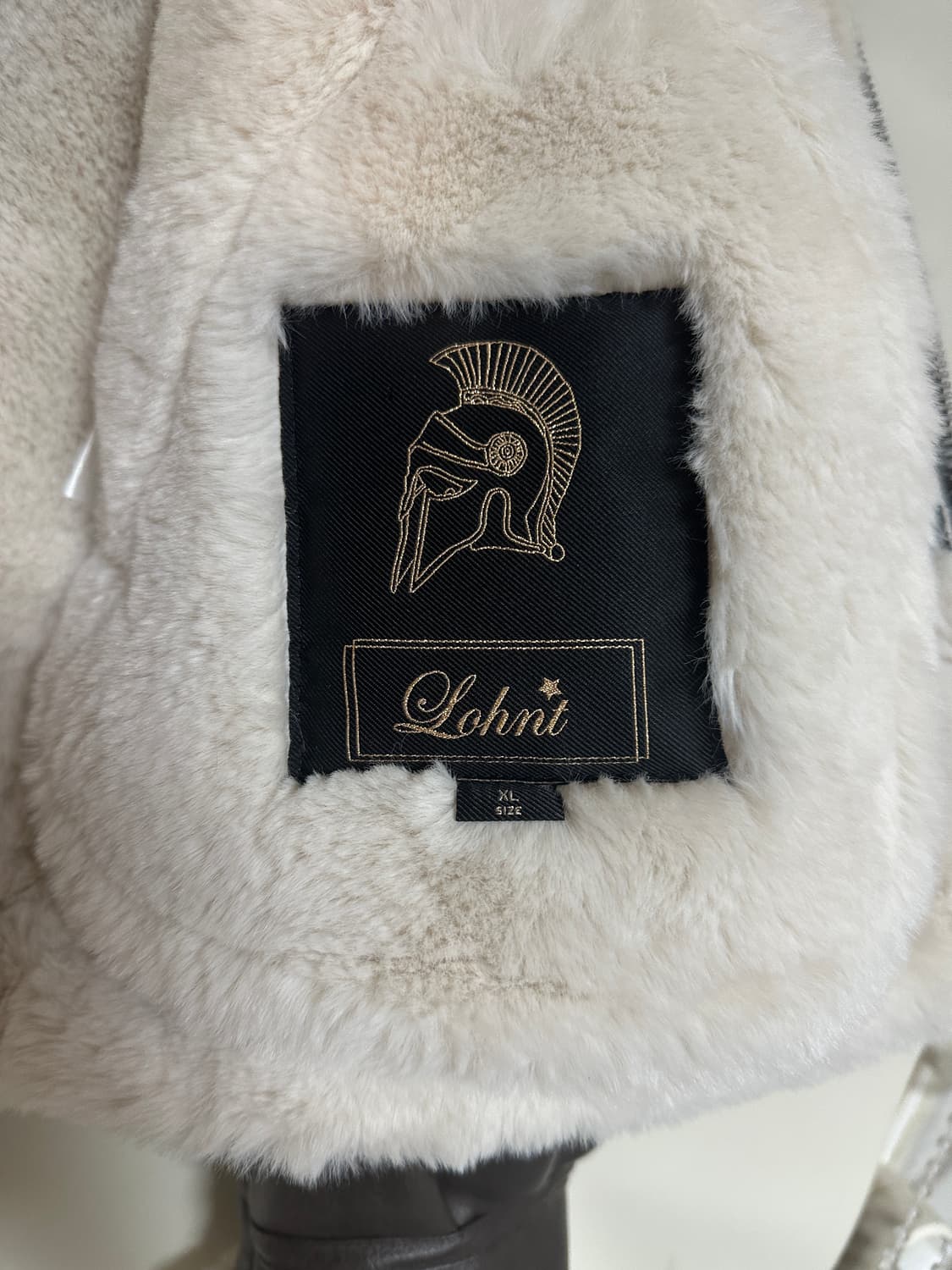 (XL) 론트 깡스타일리스트 810 비건 레더 무스탕 브라운 아이보리 상품이미지3