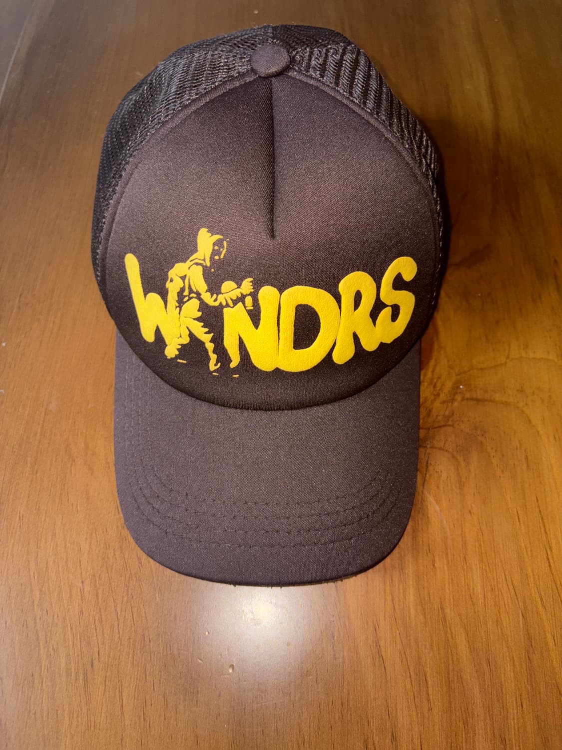 위캔더스 WKNDRS 브라운 메쉬캡 FREE 상품이미지1