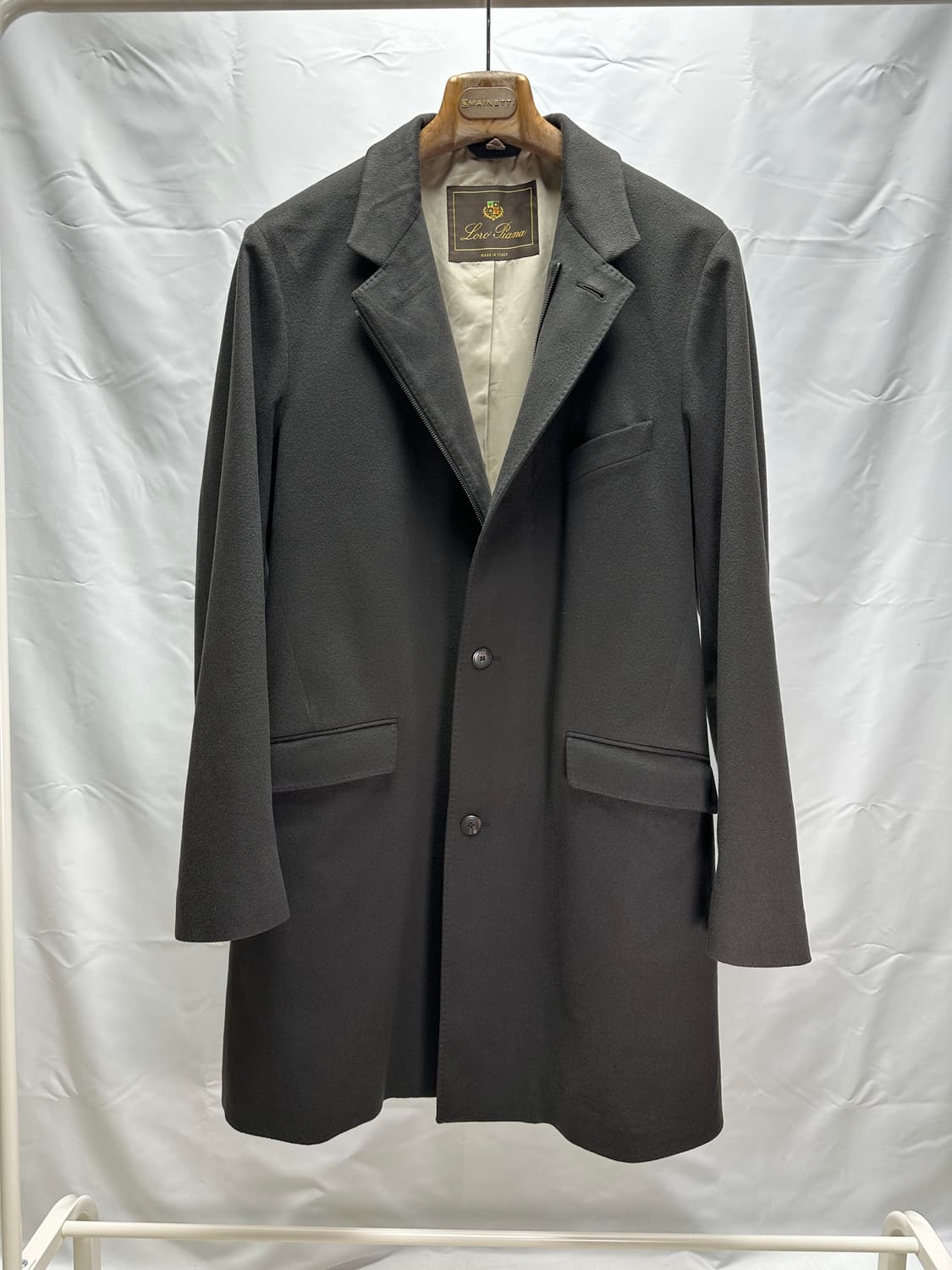 로로피아나 마틴게일 캐시미어100 코트 54(105~110) 민트급 판매 상품이미지3