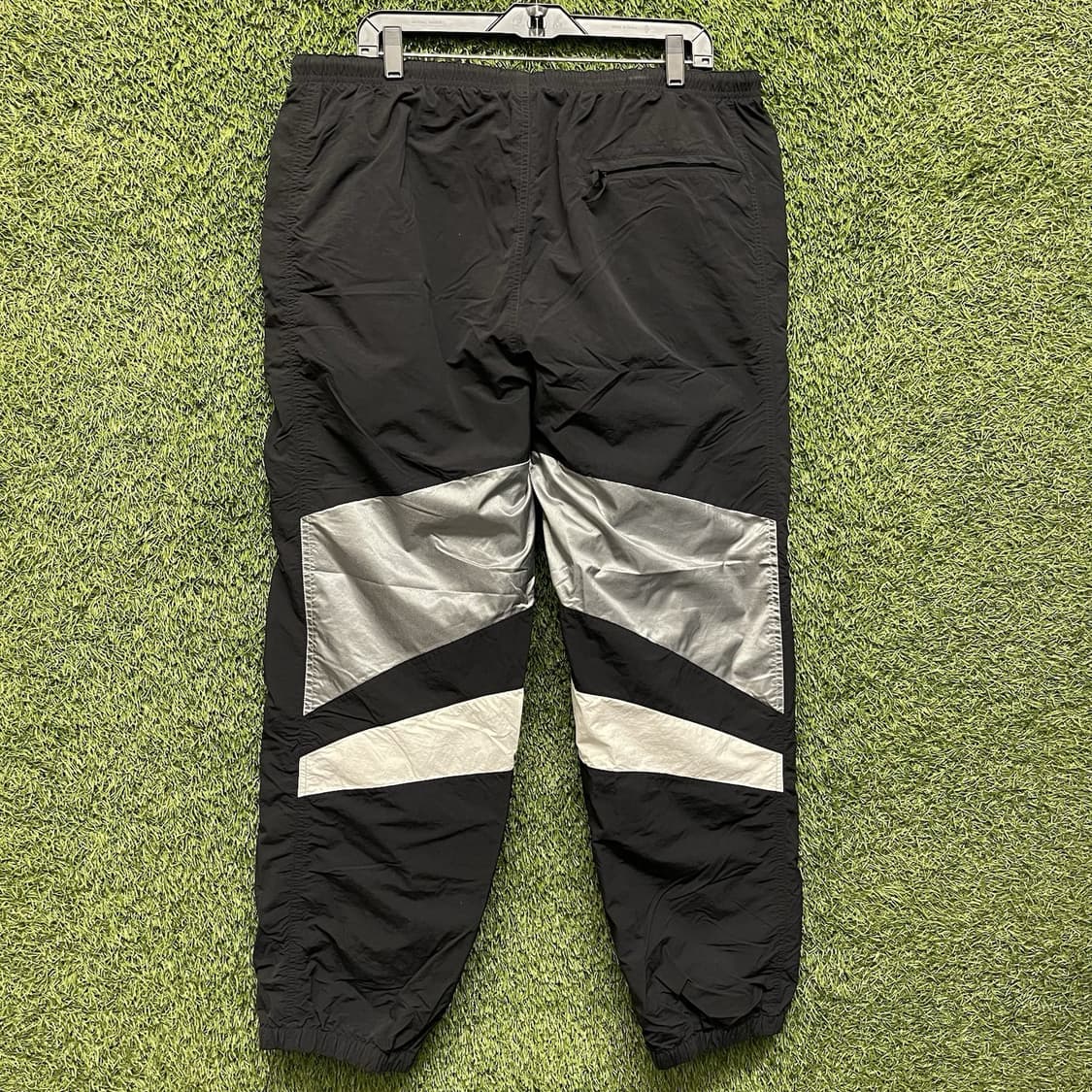 19SS 슈프림 x 나이키 웜업 팬츠 실버 상품이미지6