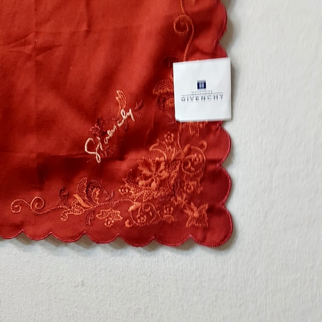 [새상품] GIVENCHY 지방시 손수건 상품이미지3
