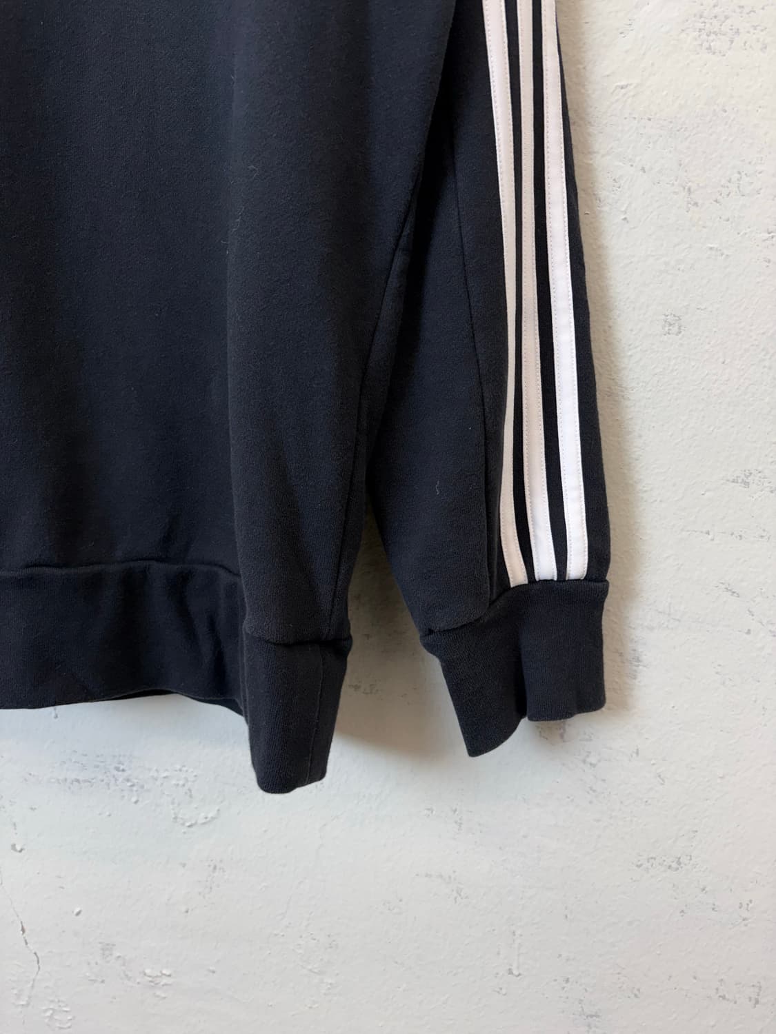 아디다스 기본 삼선 스웻셔츠 맨투맨 블랙 상품이미지3