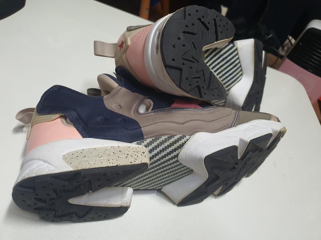 리복 퓨리 인스타펌프 사쿠라 275 상품이미지6