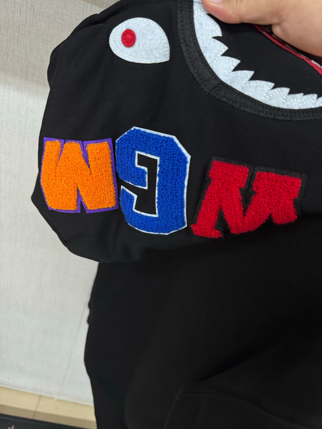 {새상품}베이프 샤크 후드집업 블랙 상품이미지3