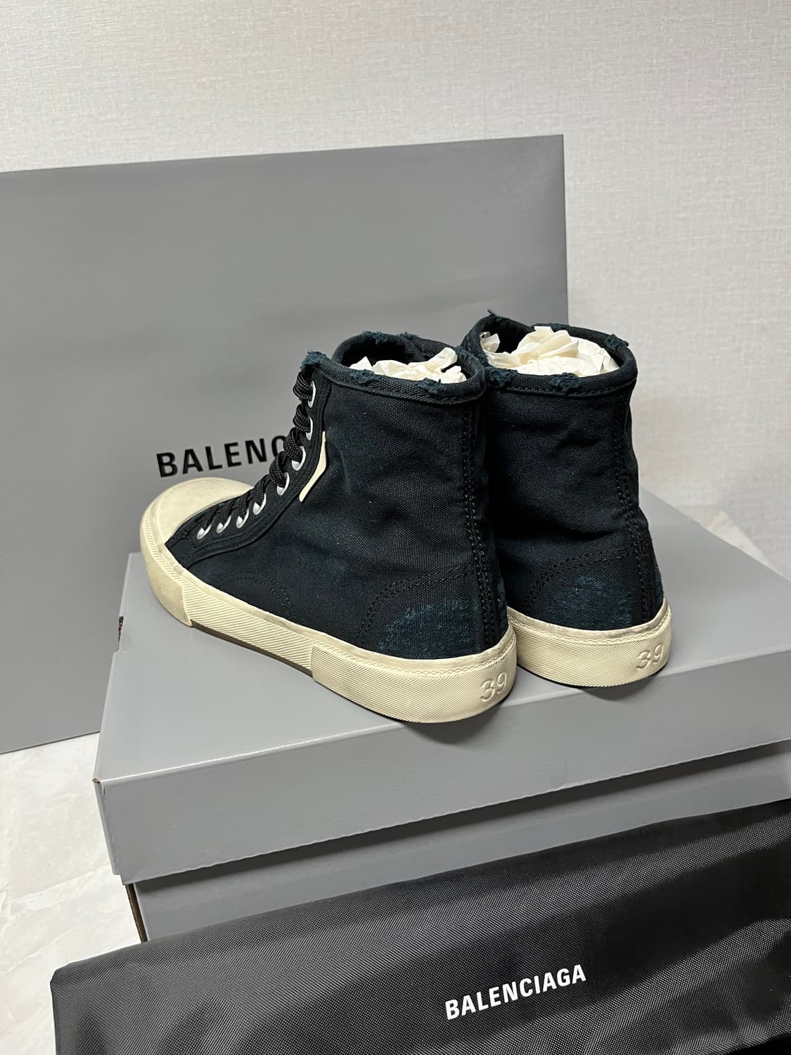 발렌시아가 컨버스 하이탑 스니커즈 39(260)새상품 상품이미지3