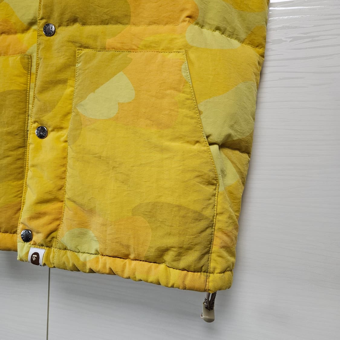 베이프 카모 덕다운 베스트 L 정품 상품이미지6