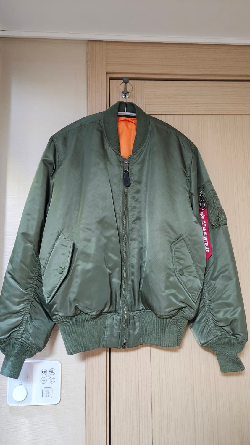 알파인더스트리 MA-1 세이지그린 L 상품이미지1