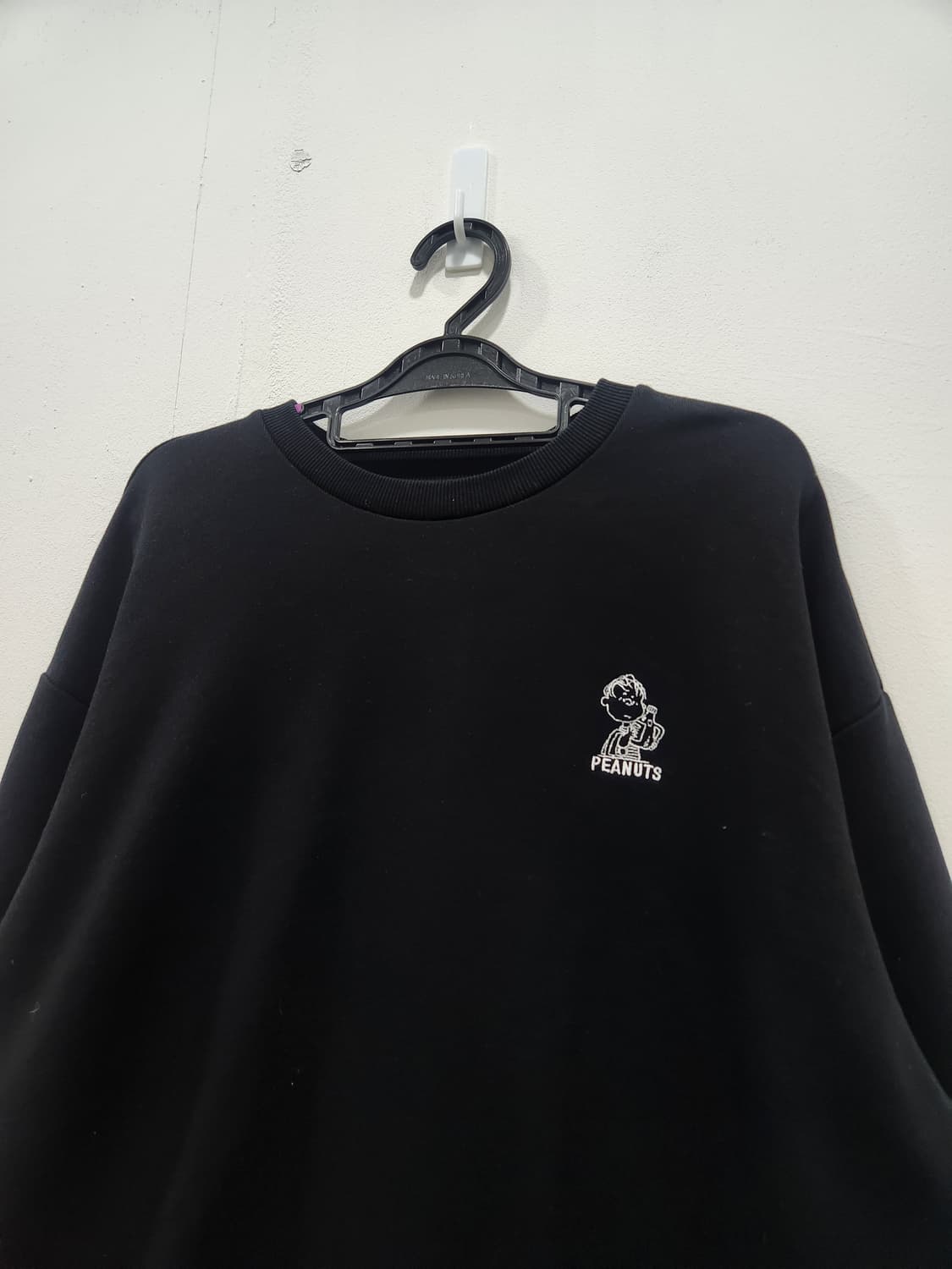 피너츠 스누피 X 프랭크스톤 콜라보 맨투맨 남성 95사이즈 상품이미지3