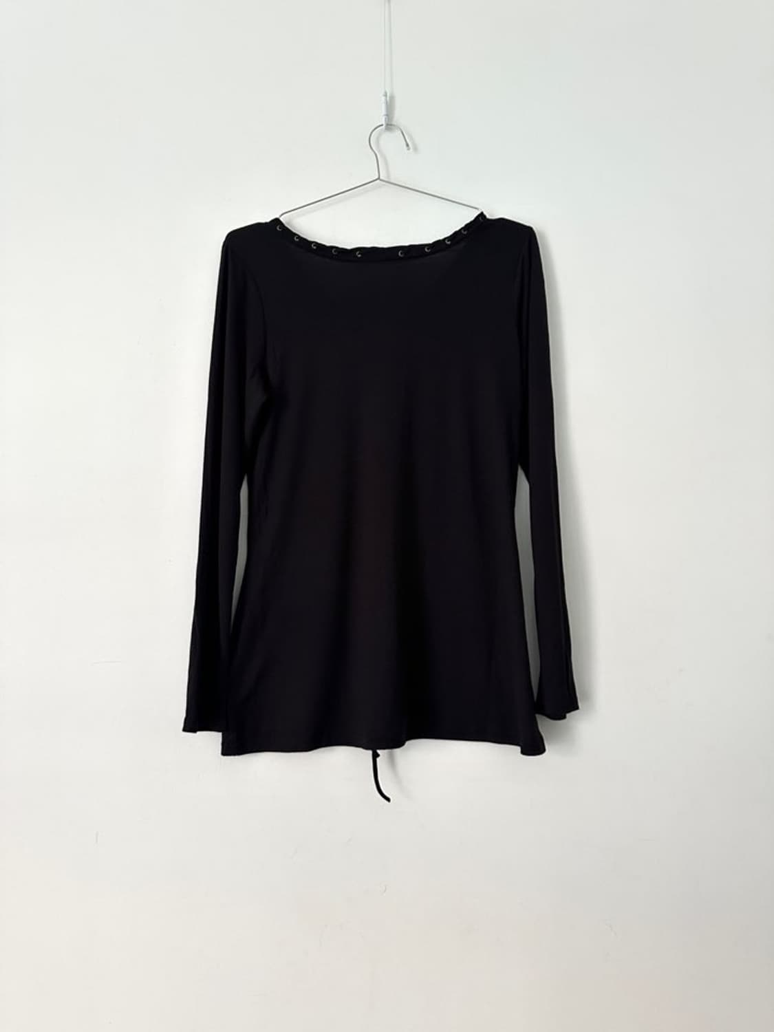 Linning twist open slit knit / black 상품이미지5