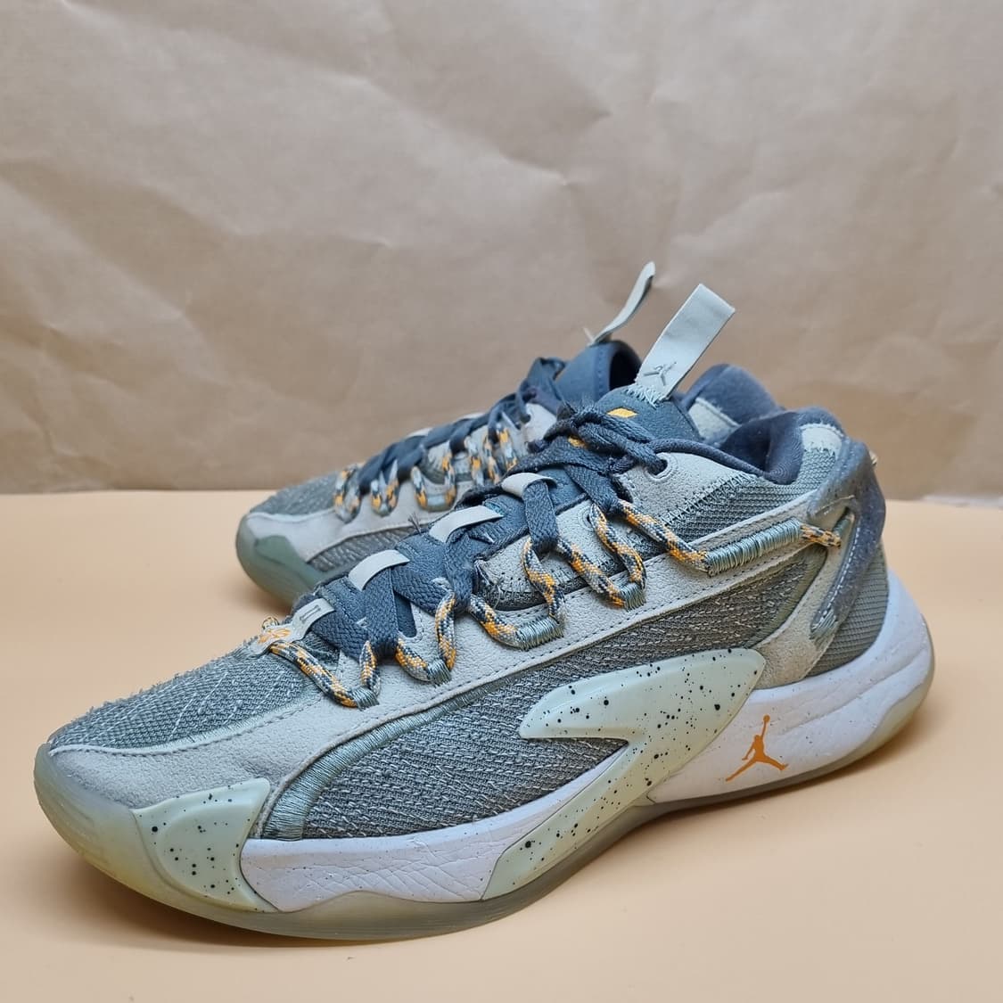 나이키 조던 루카2 올리브 농구화 255. 상품이미지1