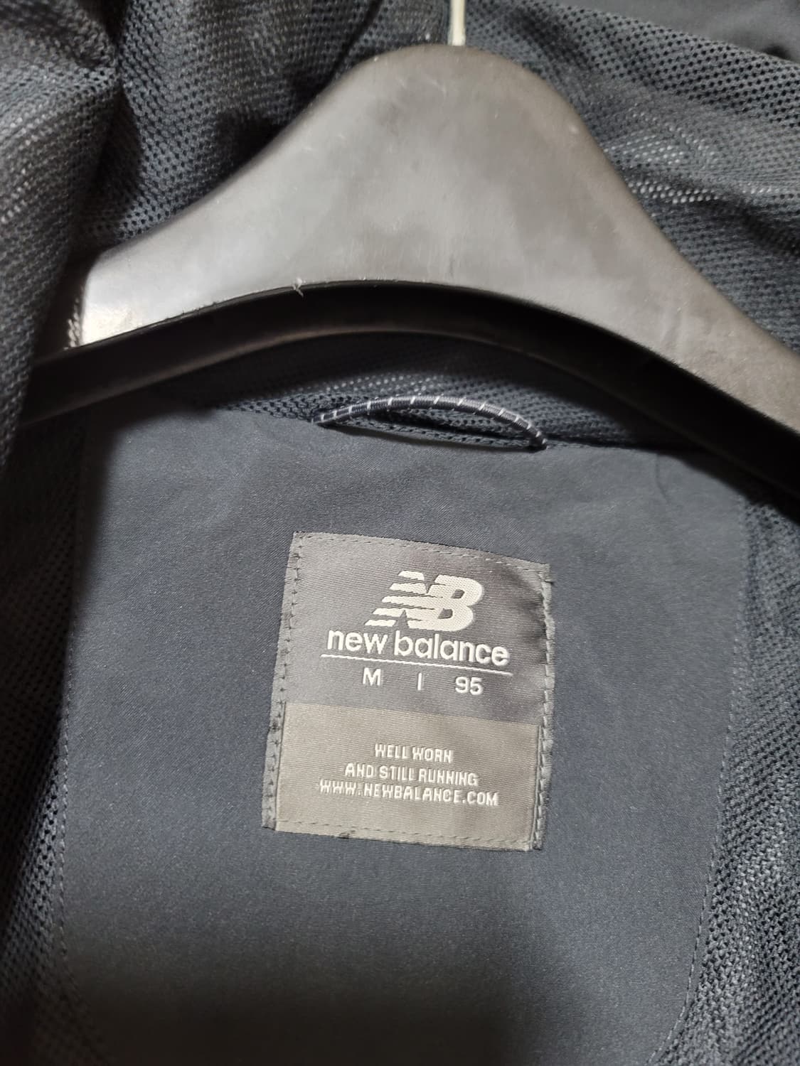 뉴발란스 웜업 자켓(바람막이) 상품이미지5