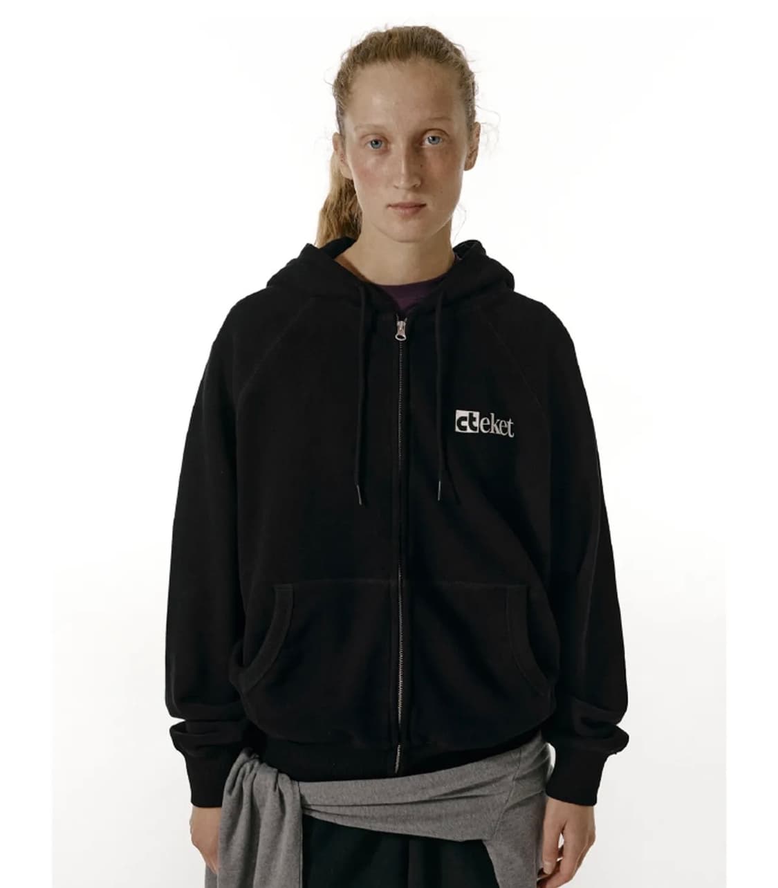 테켓 플랜 집업 후디 M 블랙 판매합니다. 상품이미지3