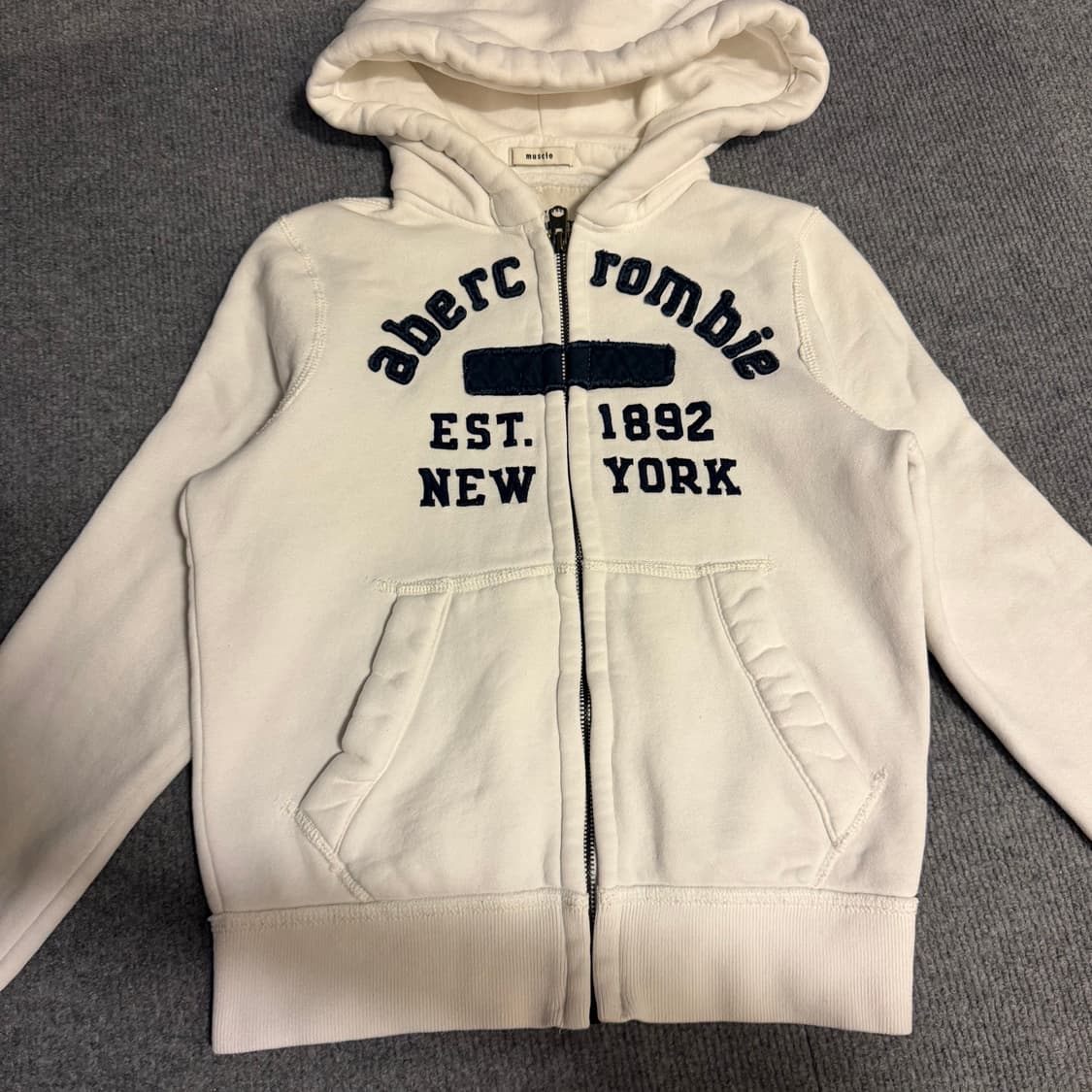 대장템 아베크롬비 화이트 후드집업 m 상품이미지2