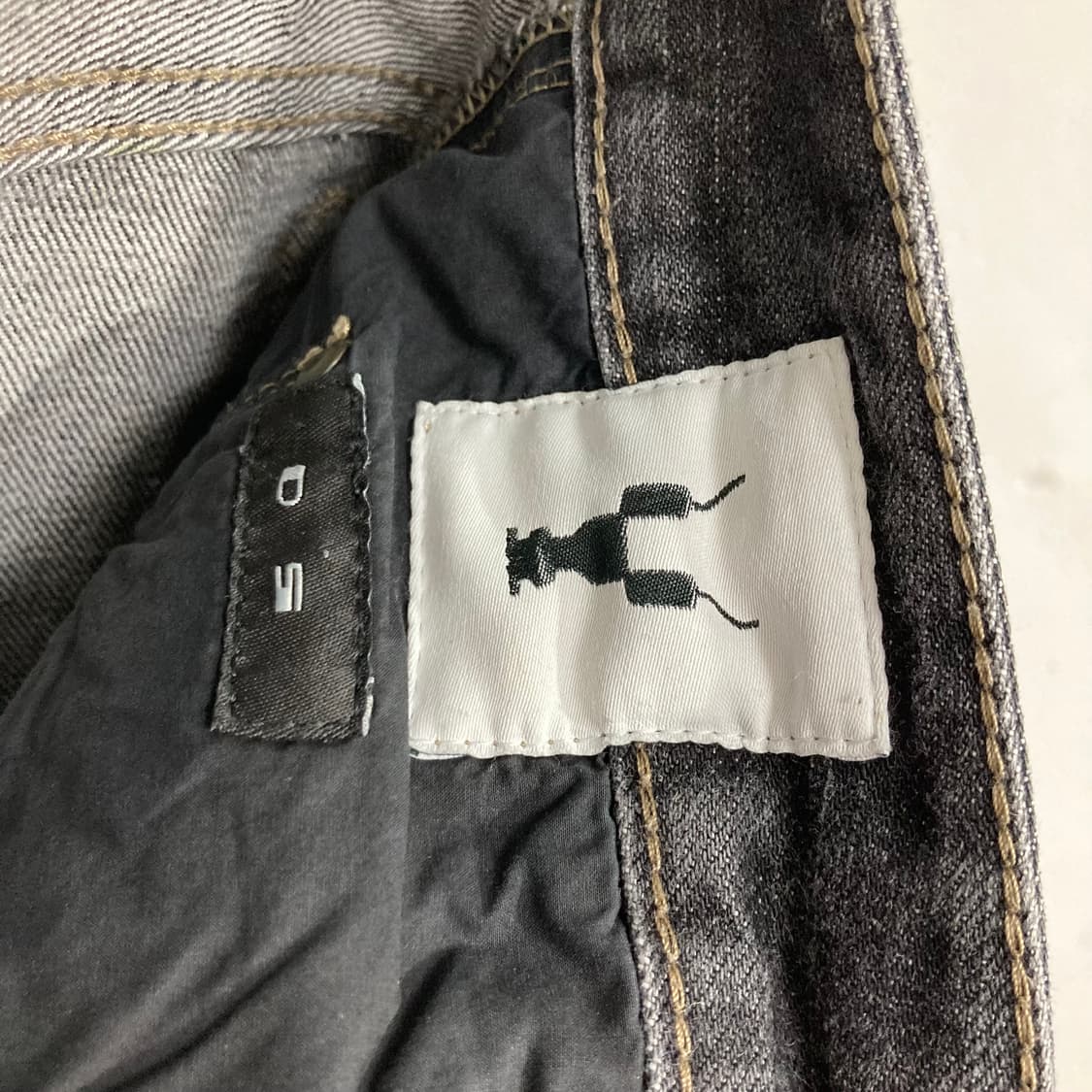 릭오웬스(Rick Owens) 다크 가먼트 워시드 크롭 데님 팬츠 상품이미지6