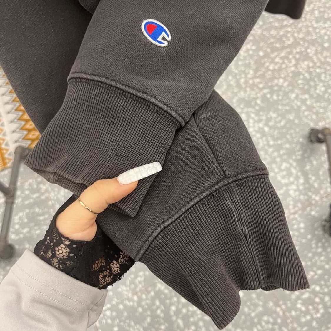 챔피온 올드스쿨 캐주얼 빈티지 빅자수로고 맨투맨 S C10958 상품이미지7