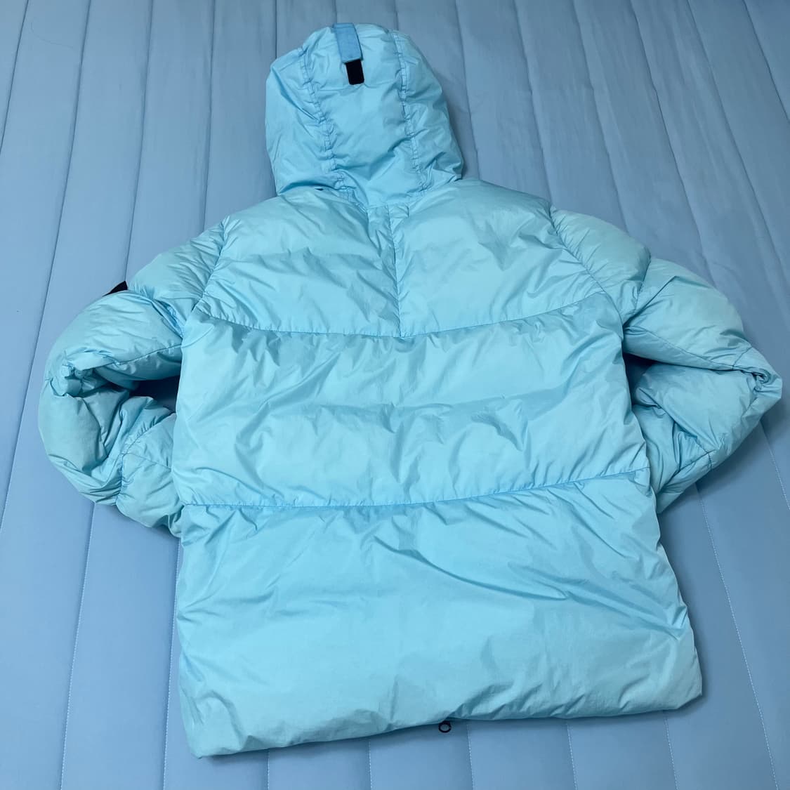 스톤아일랜드 크링클렙스 후드 퍄딩 상품이미지2