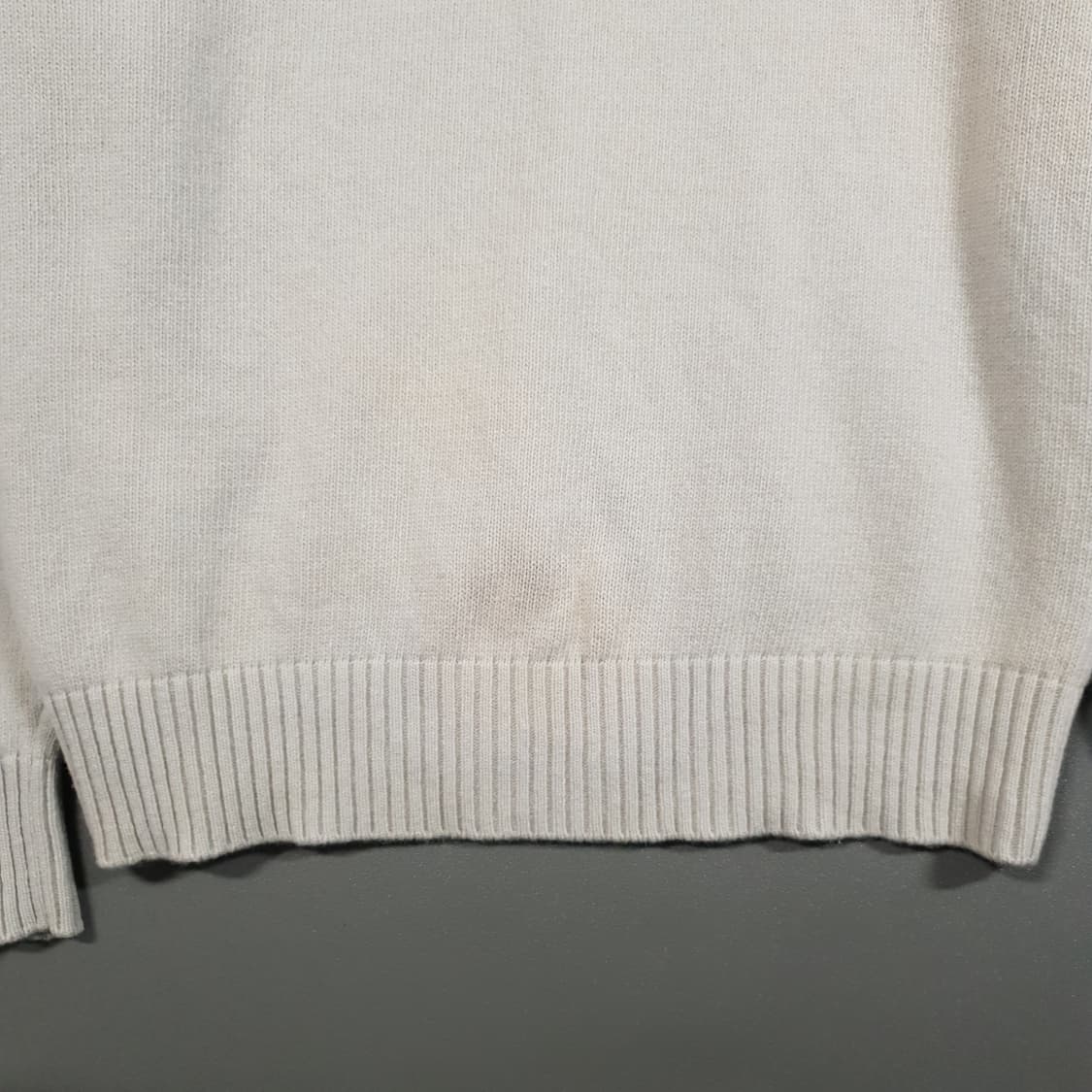 XL) 스톤아일랜드 하이넥 하프 버튼 램스울 니트 스웨터 상품이미지9