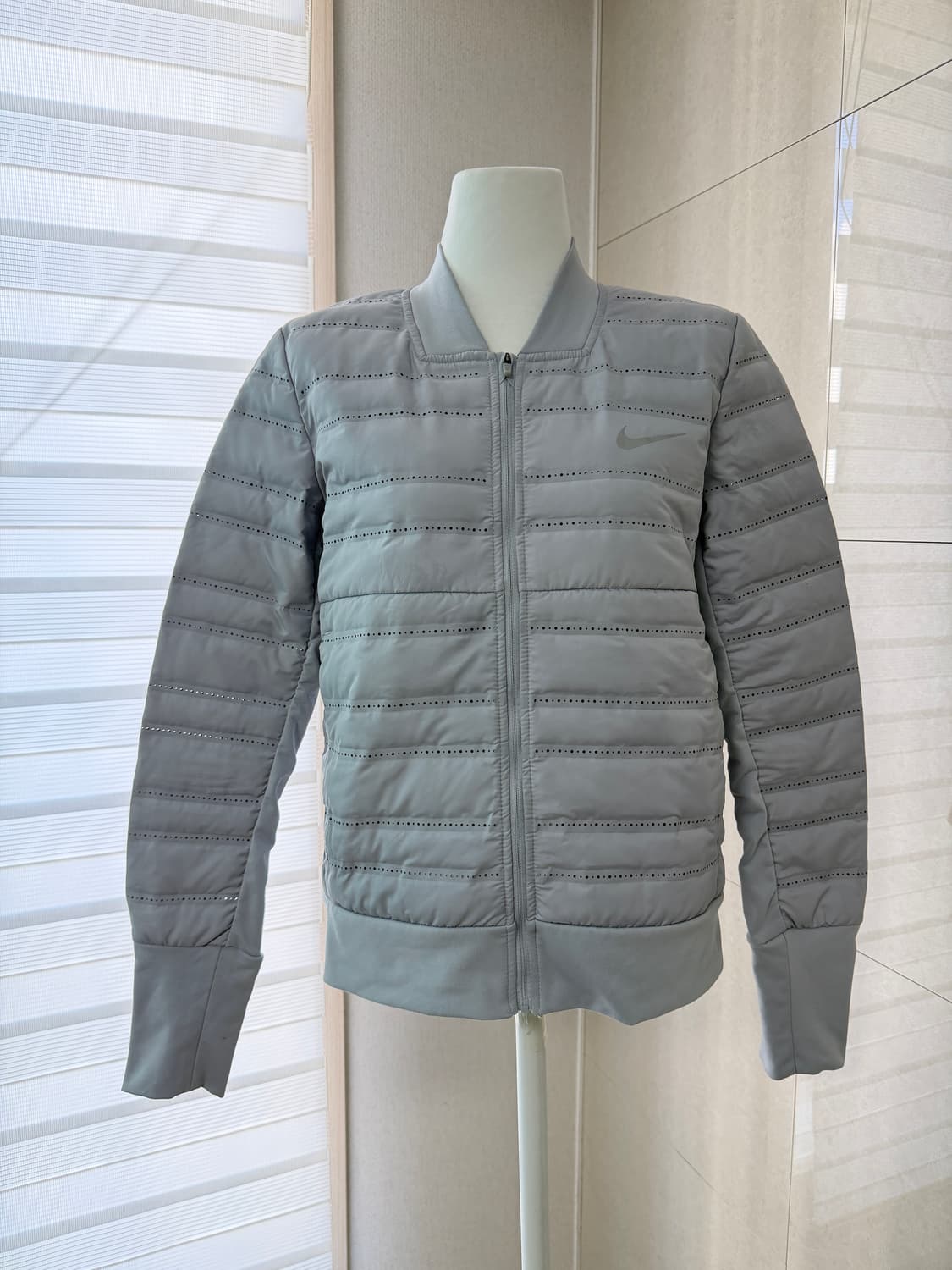 나이키 구스다운 경량 패딩 점퍼 그레이 S 상품이미지1