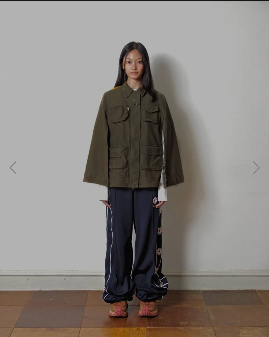 (새상품) 로레일즈 24safari cape 자켓
Free size 상품이미지1