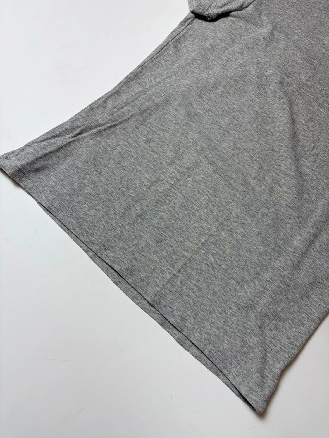 엠포리오 아르마니 스몰 로고 반팔 티셔츠 PN9248 상품이미지4