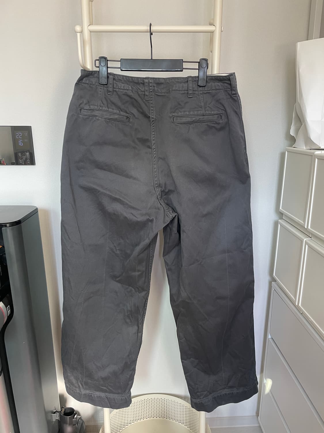 그라프페이퍼 치노팬츠 1사이즈판매합니다 상품이미지2