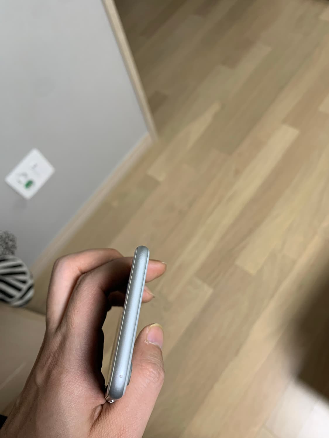 아이폰7 실버128GB 상품이미지5