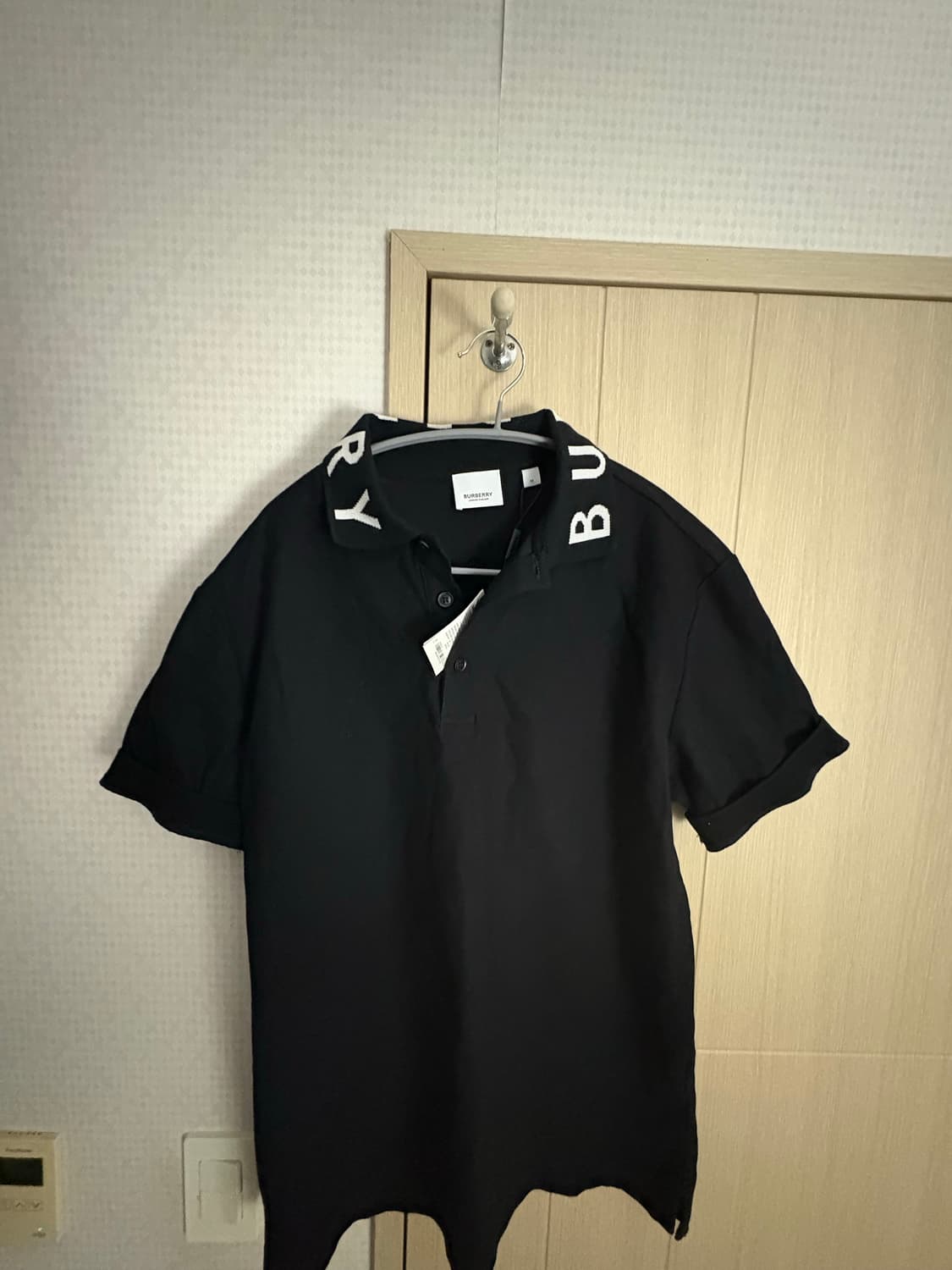 (정품) 버버리 라이랜드 블랙 반팔 카라티/pk티/폴로티 상품이미지1