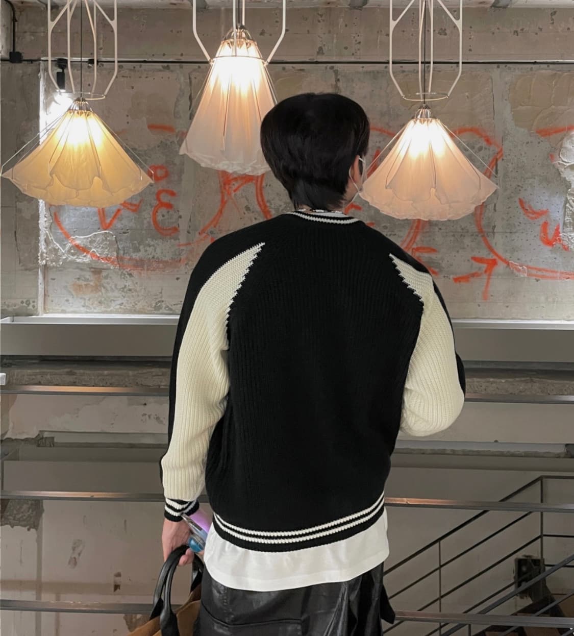 디서먼트 바시티 니트 집업 상품이미지4