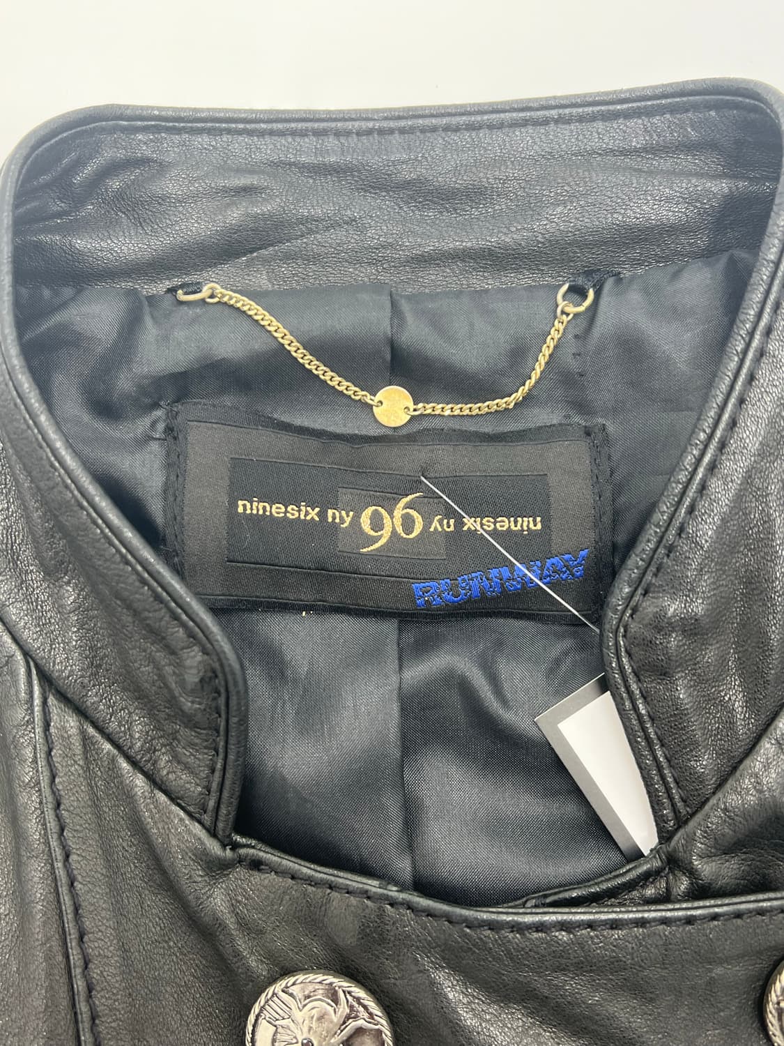 빈티지 우먼 버튼 디테일 양 가죽자켓 상품이미지3