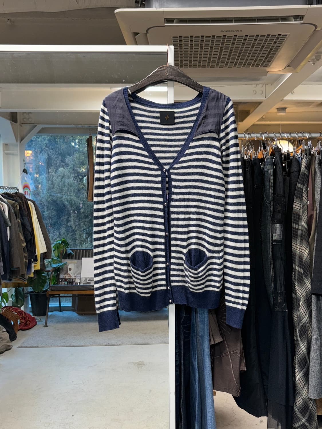 Ato 스트라이프 견장 가디건 상품이미지1