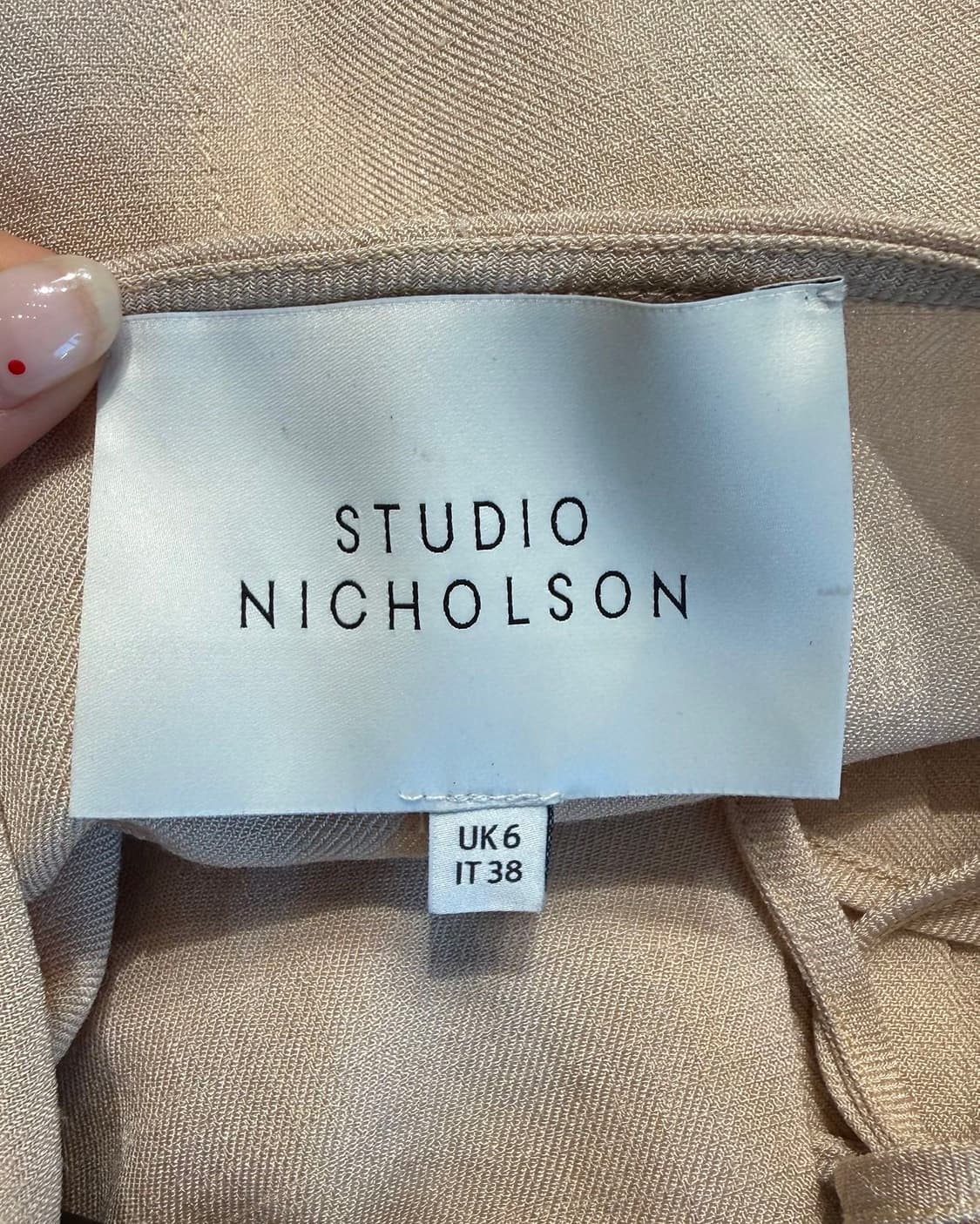 스튜디오 니콜슨 베이지 리본넥 블라우스  상품이미지8