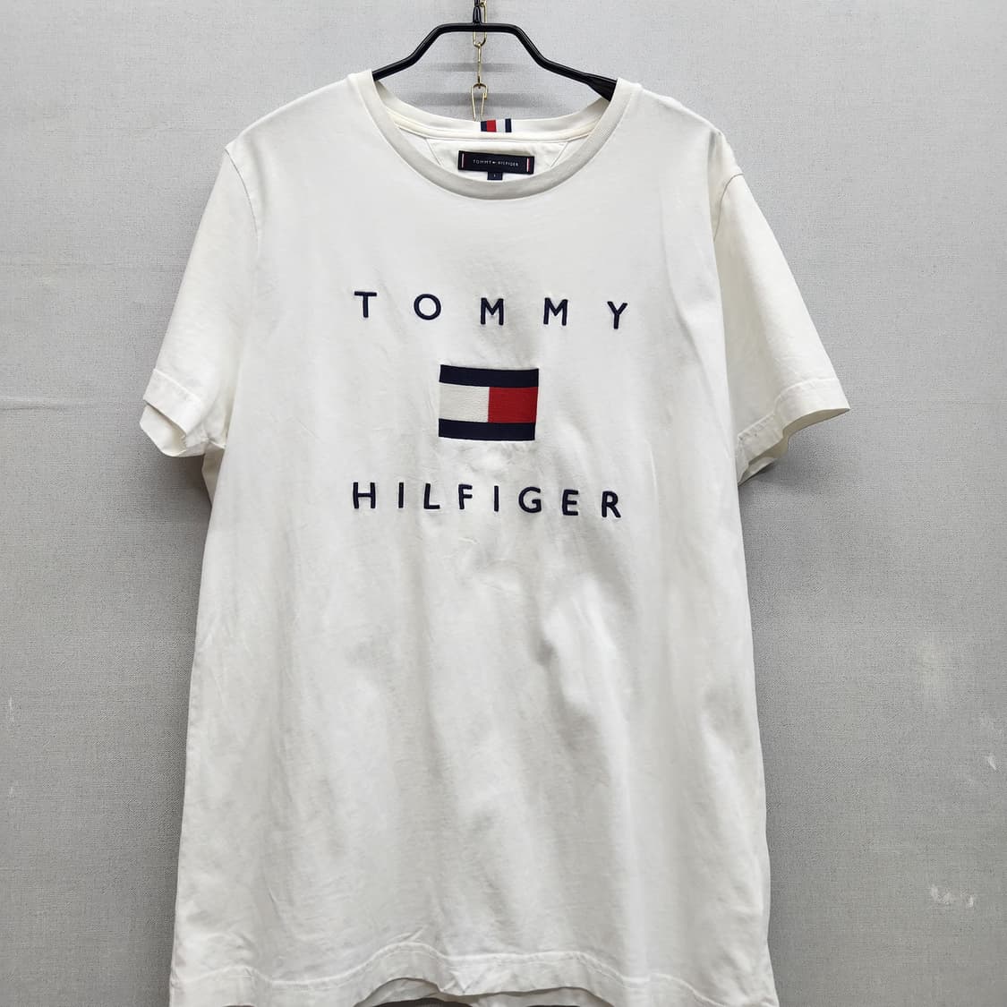 타미힐피거 빅로고 자수 반팔티 L(M~L) 상품이미지1