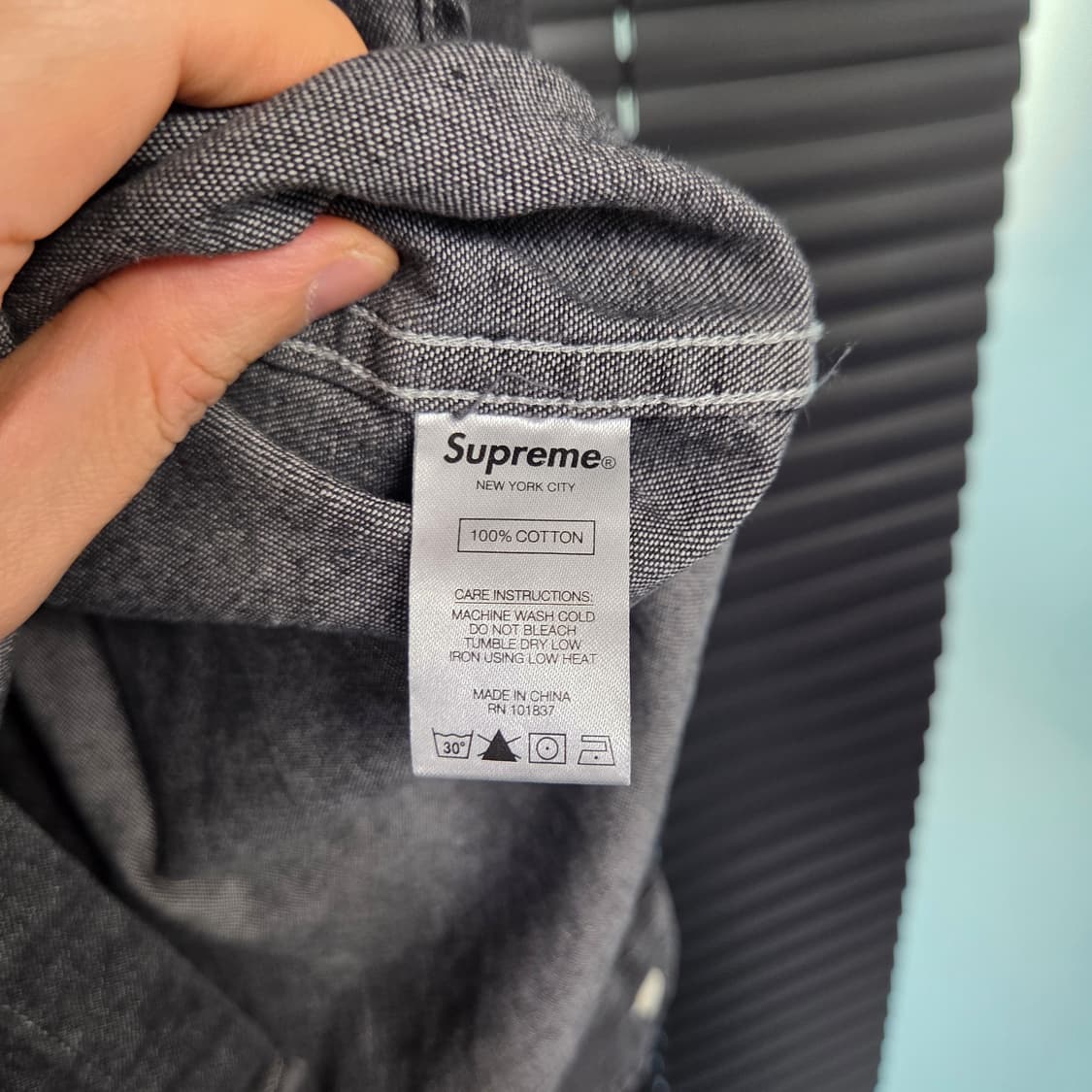 슈프림 로고 블랙 워시드 코튼 셔츠 M 상품이미지3