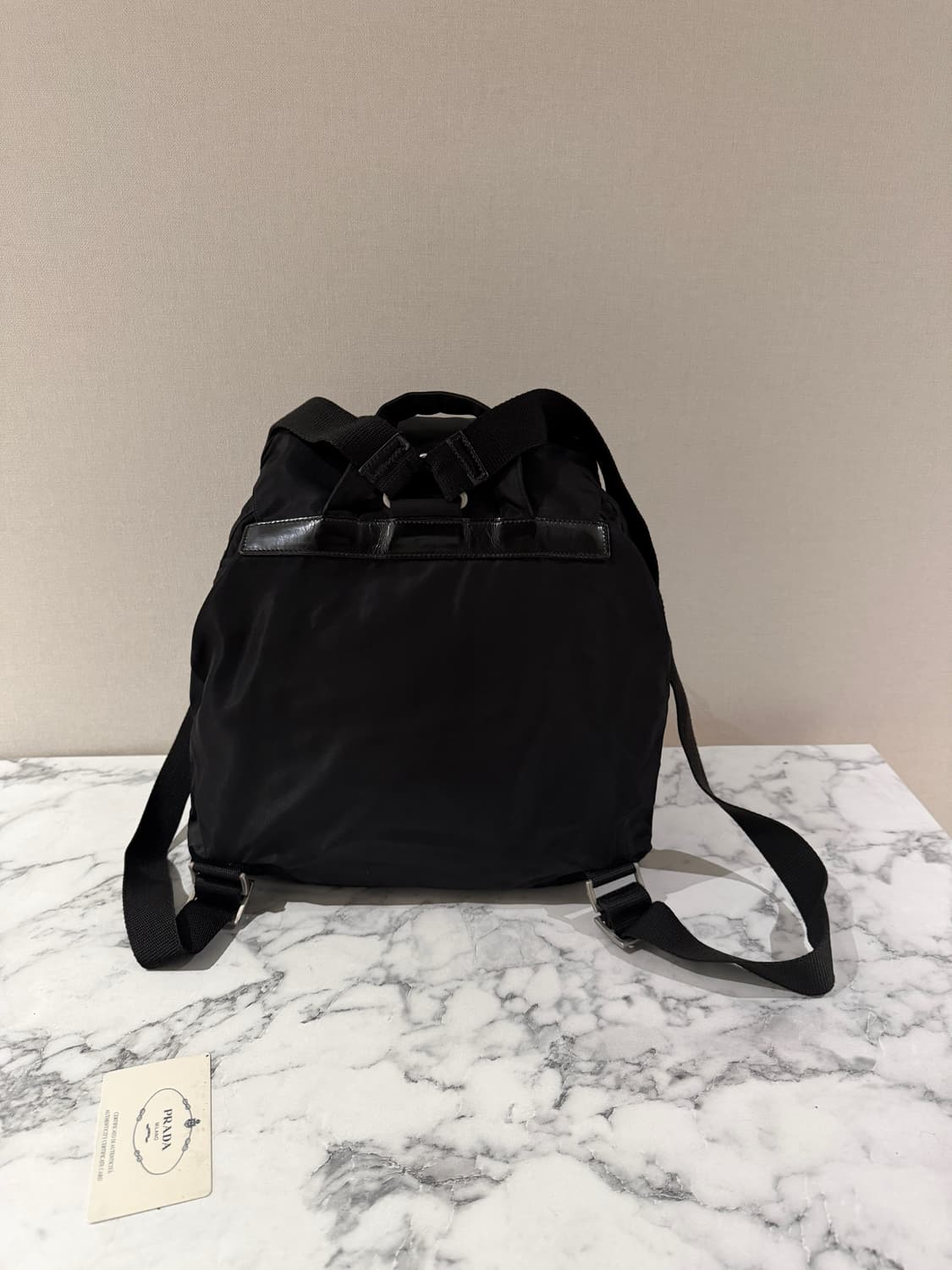 정품 프라다 백팩 미듐 사이즈  상품이미지5