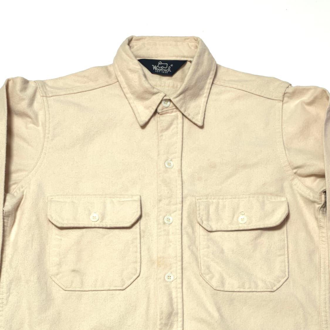 [USA] 00s Woolrich Cream Chamois Shirt 상품이미지1