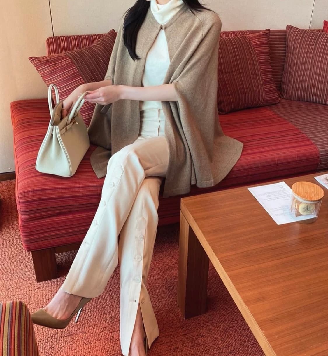 THE LAURENT 울 케이프 코트 상품이미지3