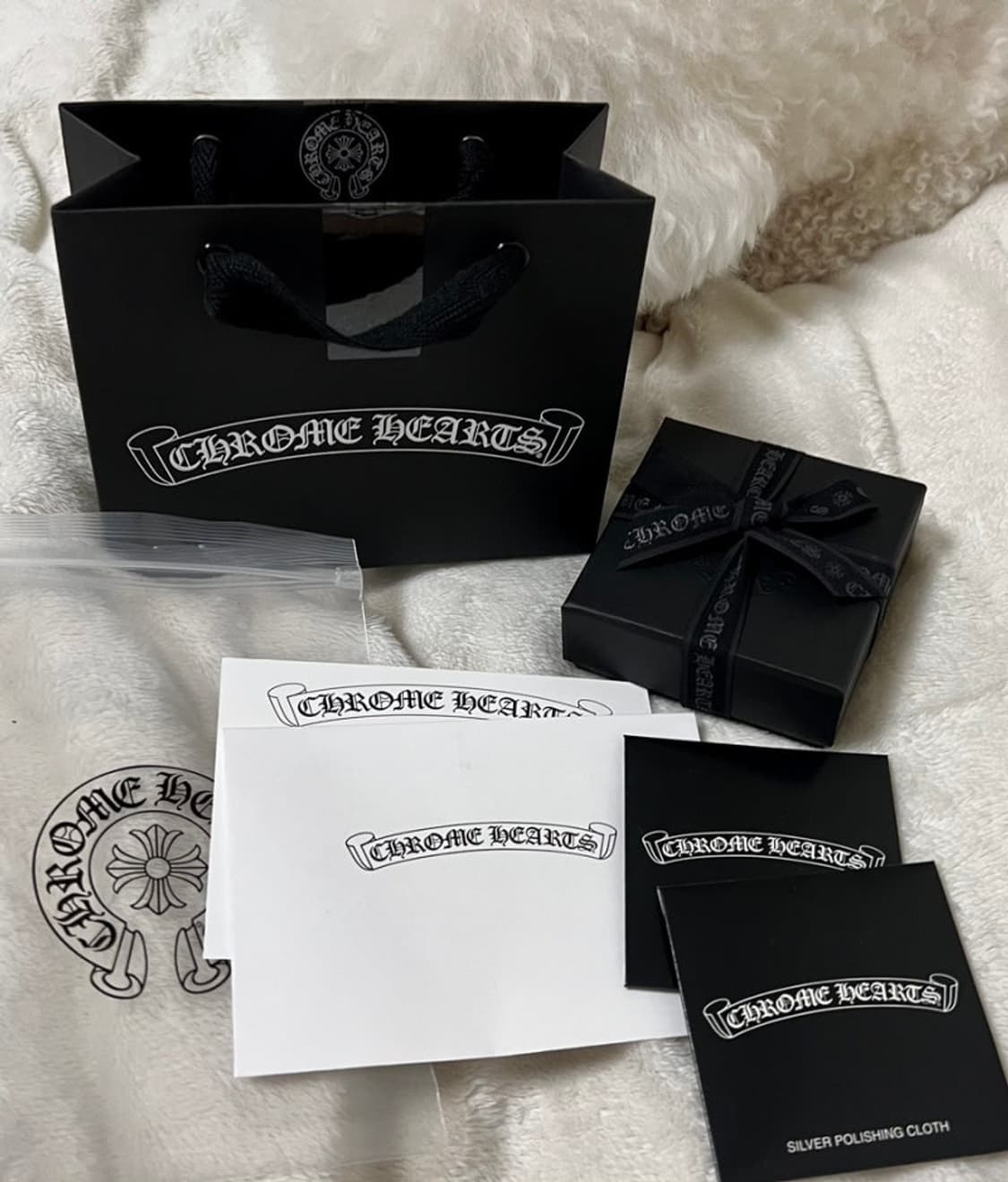 크롬하츠 타이니 크로스 펜던트 정품 상품이미지2