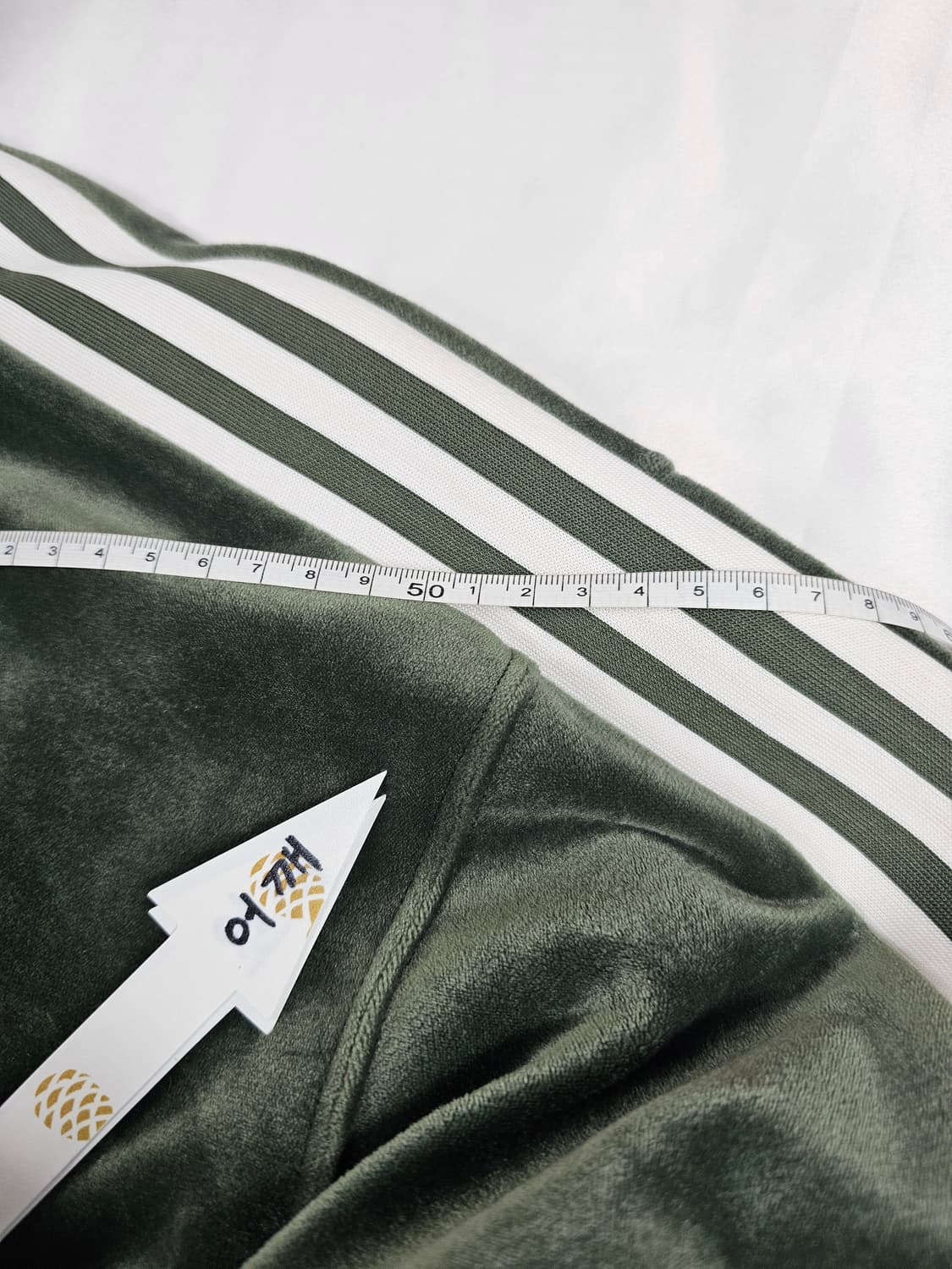 아디다스벨뱃트랙탑 상품이미지7