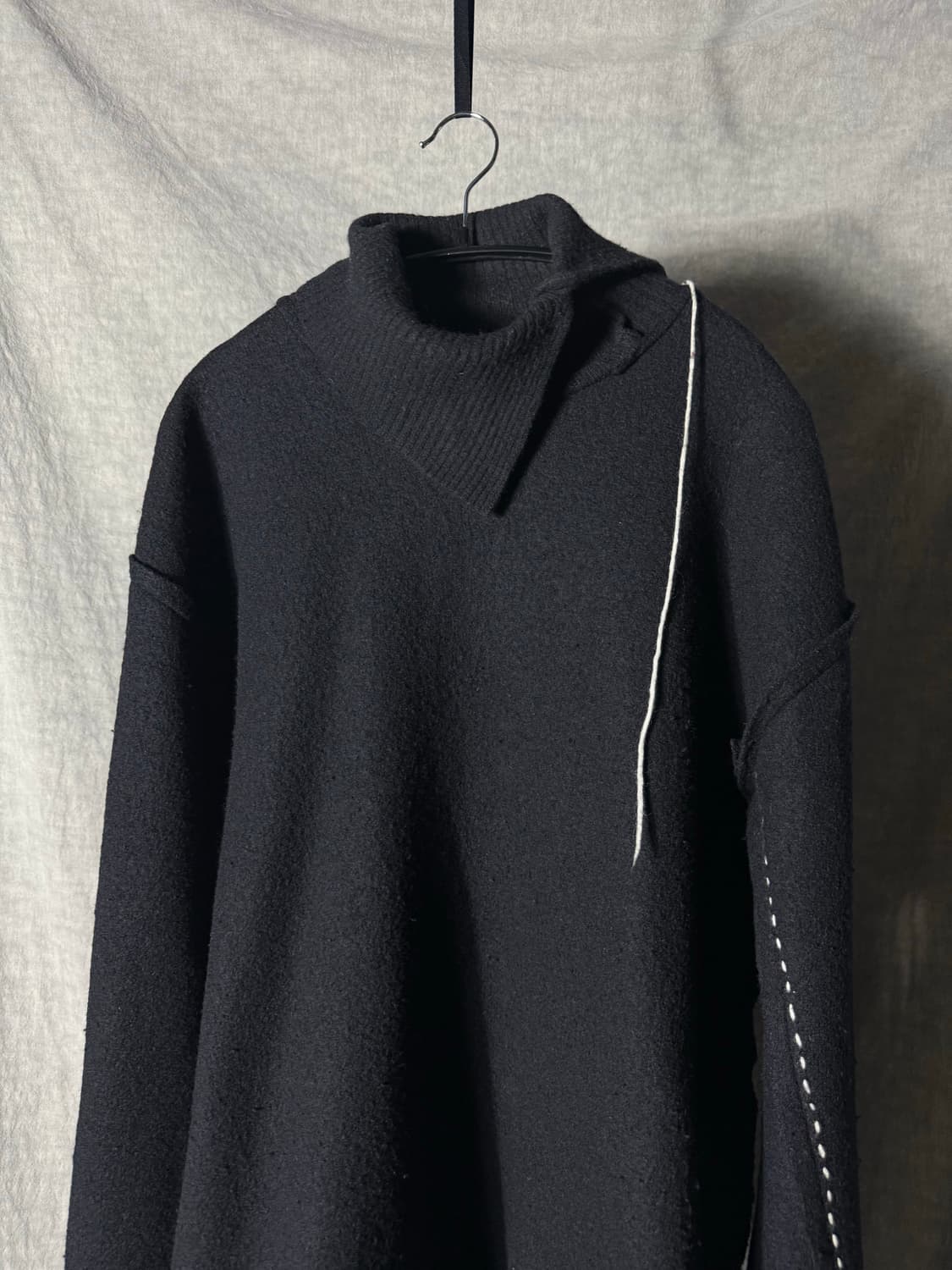 BED j.w. FORD Distressed High Neck Knit 상품이미지3