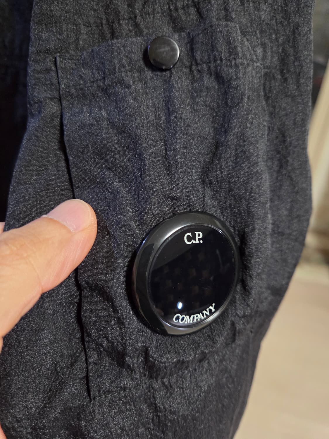 C.P컴퍼니 가먼트 다잉 렌즈 오버셔츠 (블랙) 상품이미지4