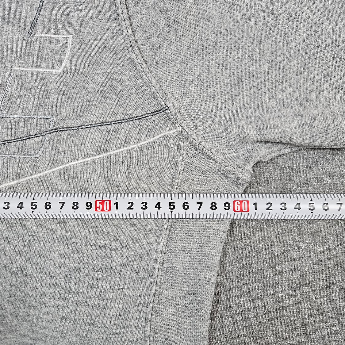 M 95-100 나이키 빅로고 자수 오버핏 맨투맨 그레이 상품이미지6