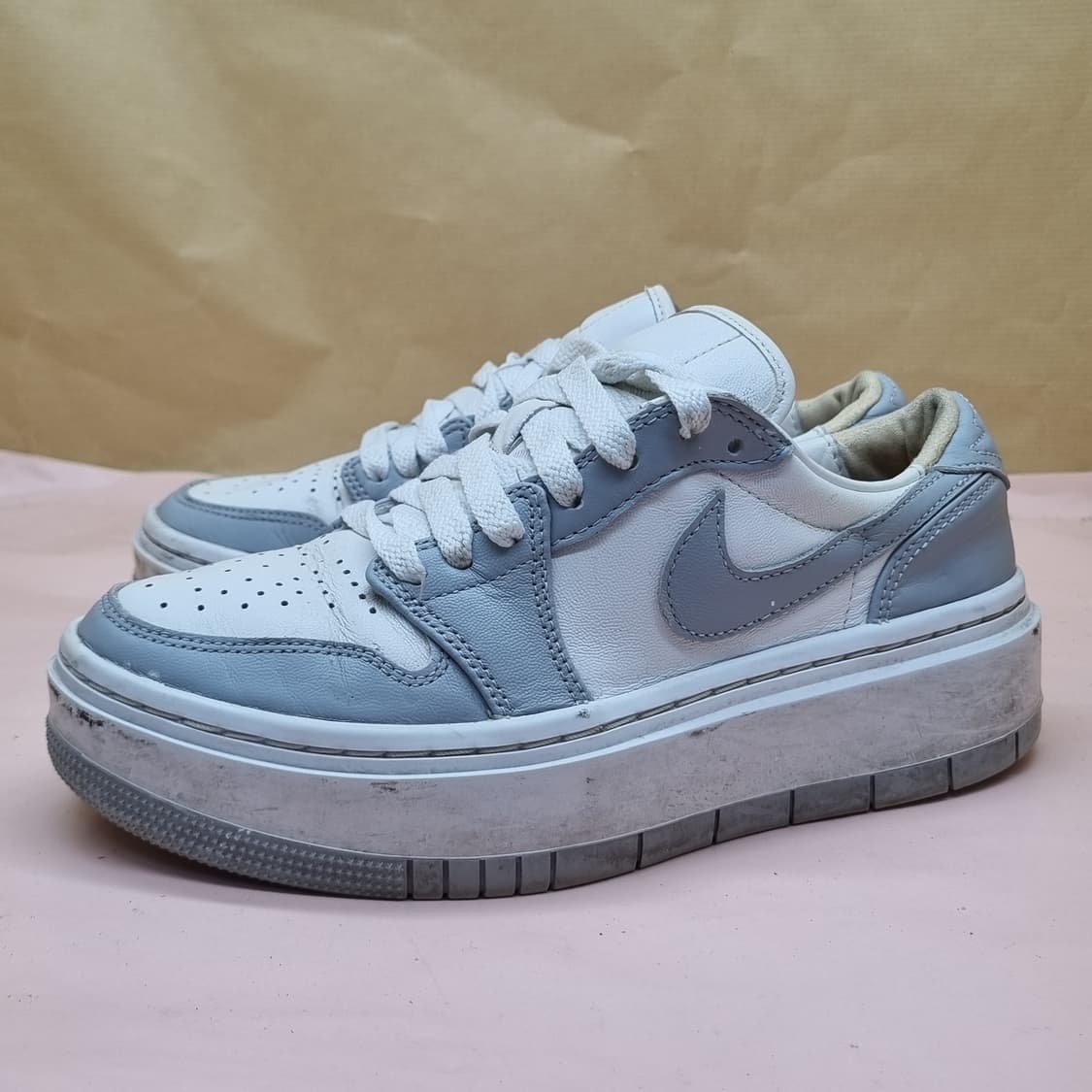 나이키 에어조던1 울프그레이 운동화 235 상품이미지1