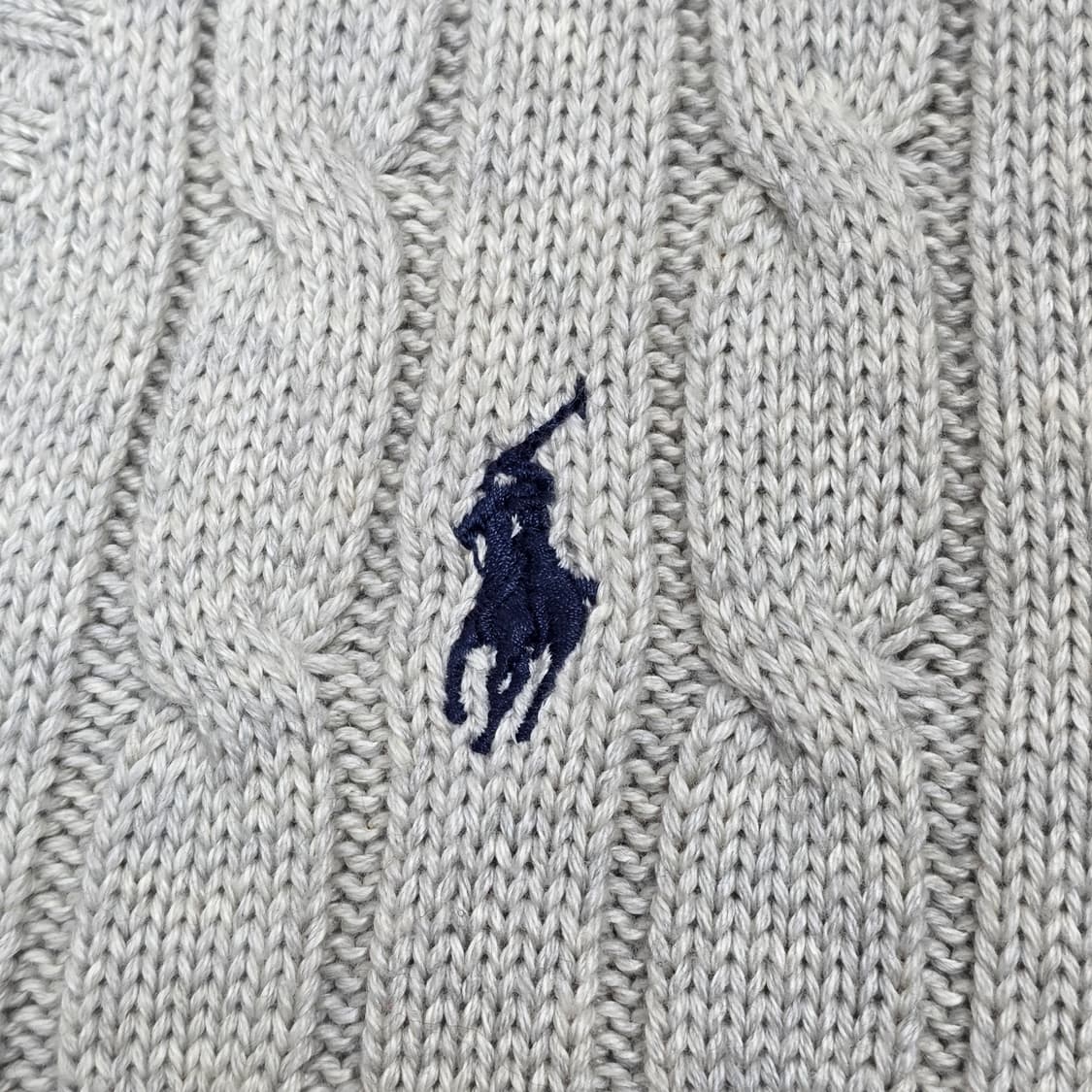 폴로랄프로렌 여성 브이넥 케이블니트 꽈배기니트 그레이 S 상품이미지5