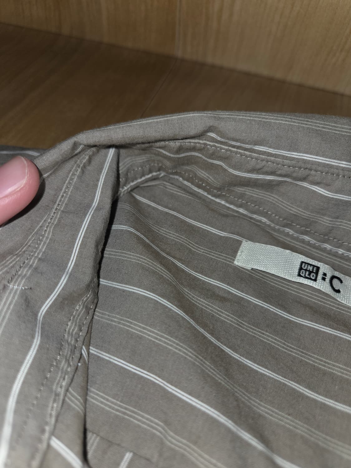 유니클로 c라인 - 스트라이프 반소매 셔츠  상품이미지2