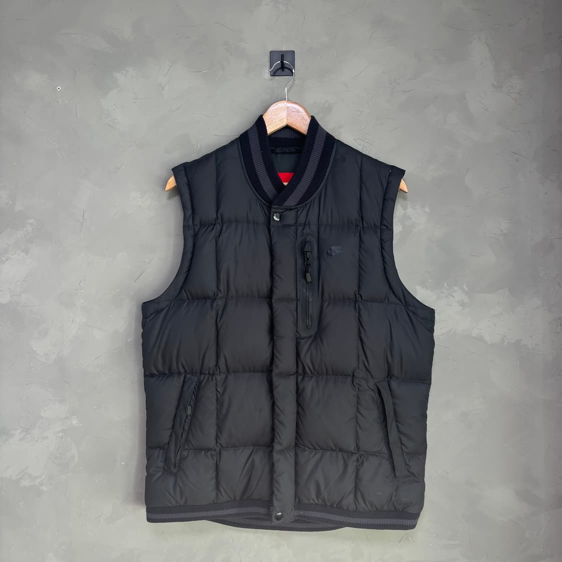 나이키 스우시 구스다운 패딩조끼 상품이미지1