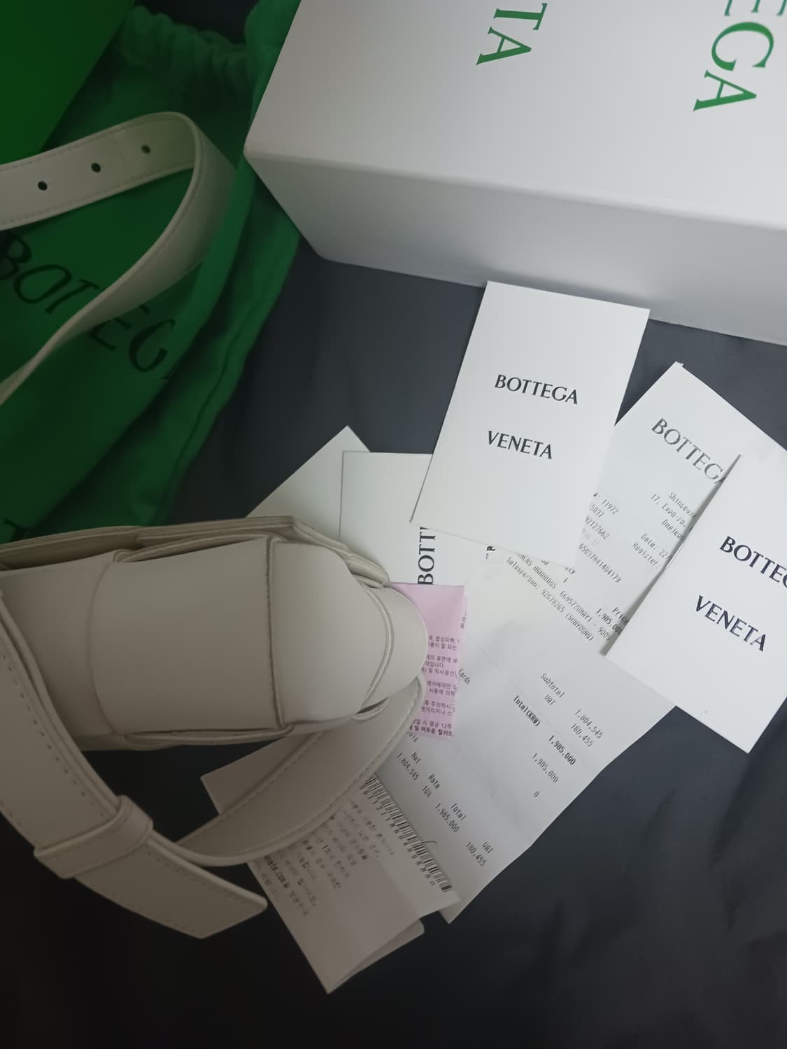 보테가베네타 카세트 크로스백 상품이미지6